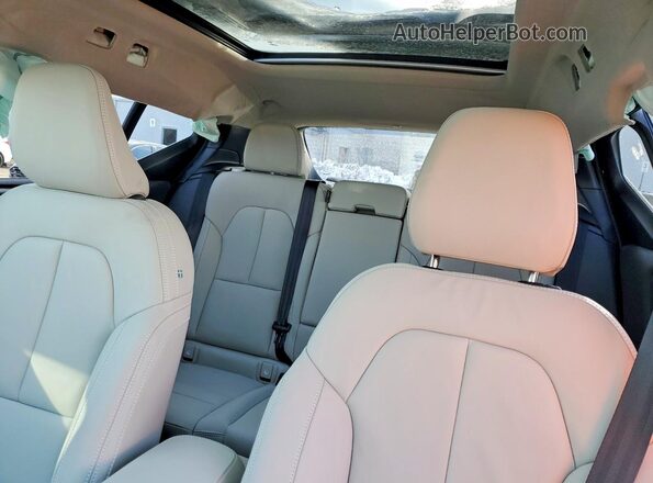 YV4K92UC1T2736157 2026 VOLVO XC40 Синий Вид задних сидений