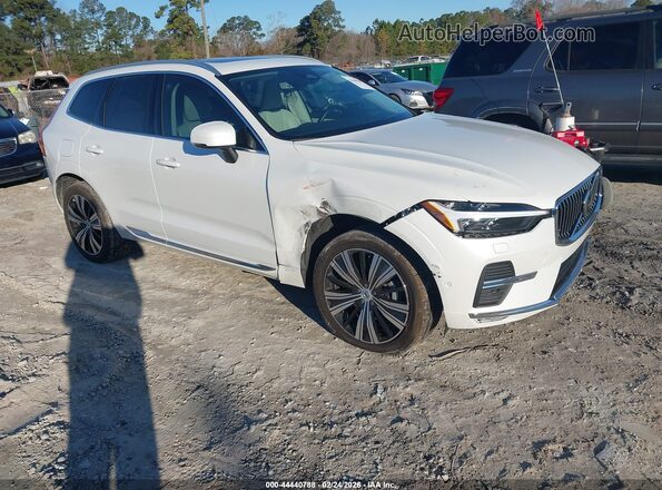 YV4L12DA6P1352459 2023 VOLVO XC60 White Delantero derecho