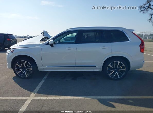 YV4L12PE9R1222080 2024 VOLVO XC90 Белый Панорамный вид салона 360°