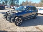 2022 Volvo Xc60 B5 Momentum Black vin: YV4L12RK8N1990839