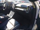 2025 Volvo Xc40 B5 Plus Bright Theme Белый vin: YV4L12UE9S2516390