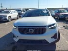 2023 Volvo Xc40 B5 Plus Bright Theme Белый vin: YV4L12UN0P2913770