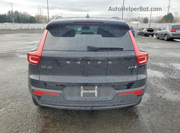 YV4L12UX0P2099055 2023 VOLVO XC40 Черный Вид сзади
