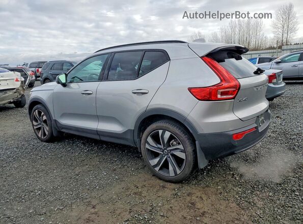 YV4L12UX2P2002969 2023 VOLVO XC40 Silver Tył lewy