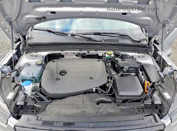YV4L12UX2P2002969 2023 VOLVO XC40 Silver Widok komory silnika