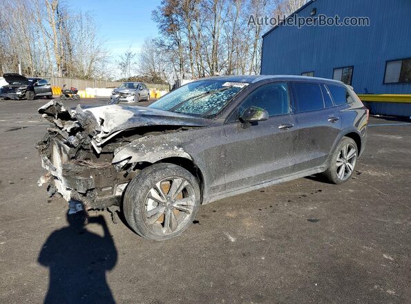 YV4L12WY5R2133774 2024 VOLVO V60 Серый Передняя левая четверть