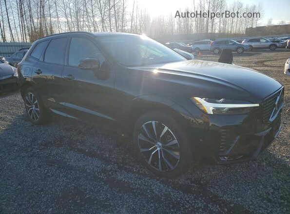 YV4M12RC1S1213962 2025 VOLVO XC60 Black Передня права чверть