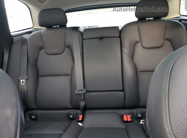 YV4M12RC5S1133452 2025 VOLVO XC60 Серый Вид задних сидений
