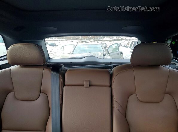 YV4M12RC7S1140497 2025 VOLVO XC60 Черный Вид задних сидений