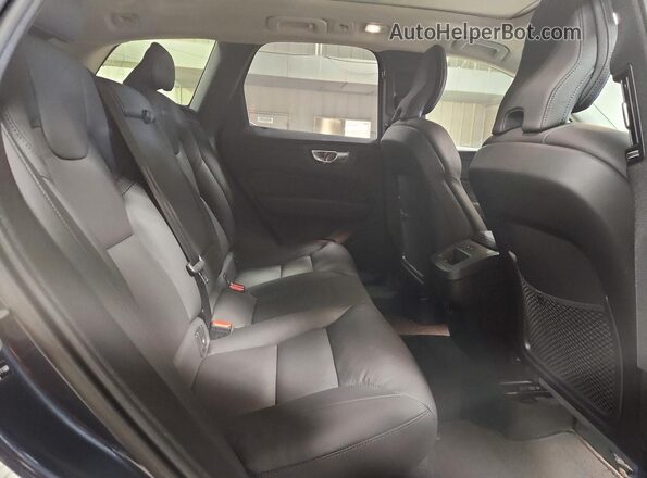 YV4M12RCXS1171100 2025 VOLVO XC60 Синий Вид задней части салона