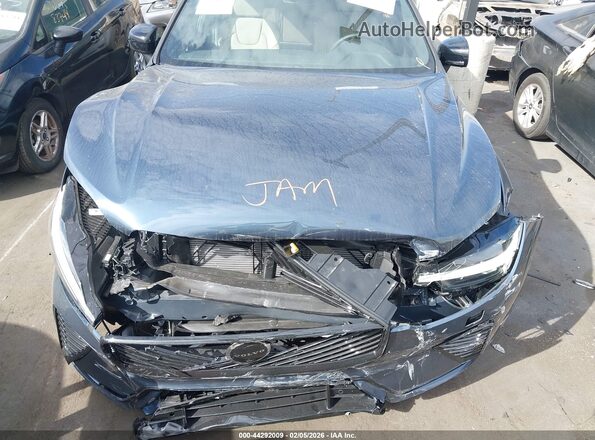 YV4M12RCXT1375185 2026 VOLVO XC60 Blue Вид ззаду