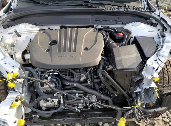 YV4M12RM5S1222284 2025 VOLVO XC60 Белый Вид задней части салона