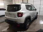 2020 Jeep Renegade Latitude Fwd Silver vin: ZACNJABB3LPL05625
