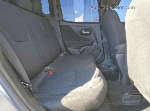 ZACNJBAB1KPK56186 2019 JEEP RENEGADE Серебряный Вид задней части салона