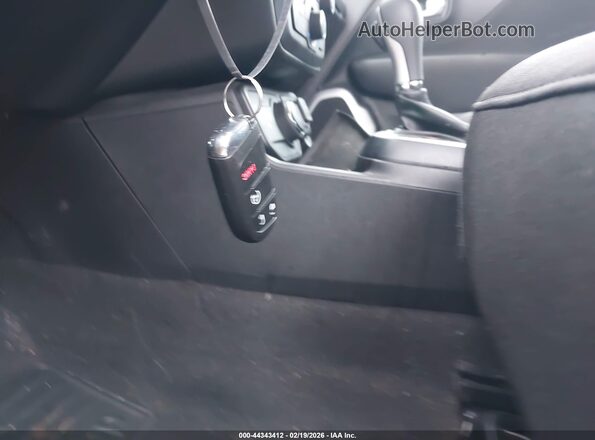 ZACNJBAB2KPJ78324 2019 JEEP RENEGADE Yellow Widok deski rozdzielczej