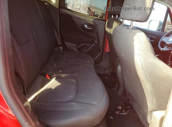 ZACNJCAB4MPM32429 2021 JEEP RENEGADE Красный Вид задней части салона