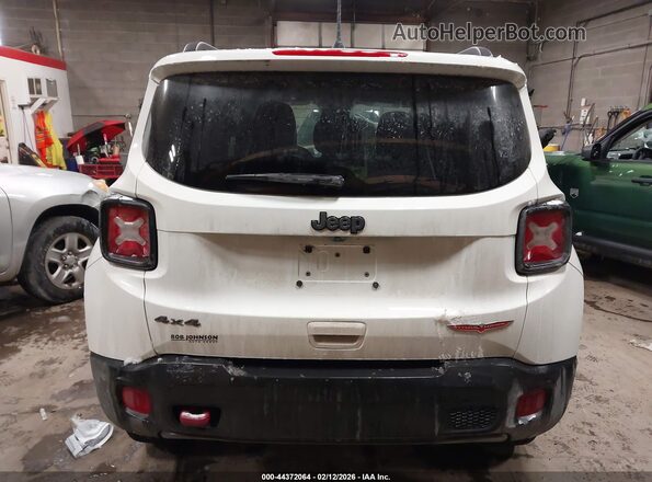 ZACNJDC13MPM29032 2021 JEEP RENEGADE White 