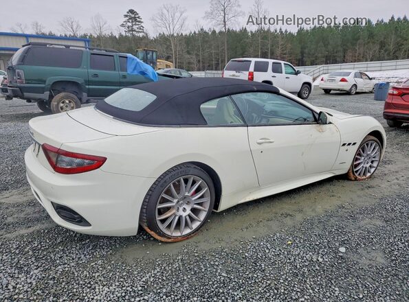 ZAM45VMA9J0273437 2018 MASERATI GRANTURISM White Trasero derecho