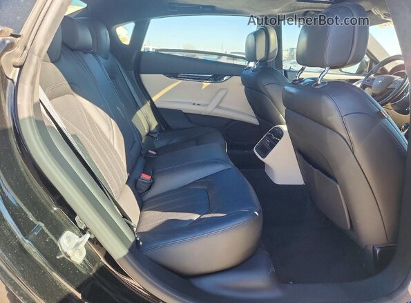 ZAM56PPL6H1211718 2017 MASERATI QUATTROPOR Black Rear seats view