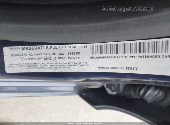ZAM56RPA6H1211468 2017 MASERATI QUATTROPOR Синий Вид подкапотного пространства