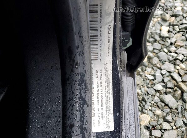 ZAM56YPL3J1291801 2018 MASERATI QUATTROPOR Угольный Вид подкапотного пространства