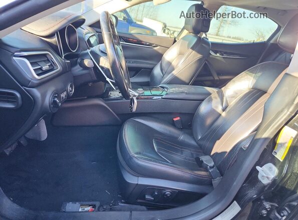 ZAM57RTA5H1213277 2017 MASERATI GHIBLI Черный Вид салона спереди