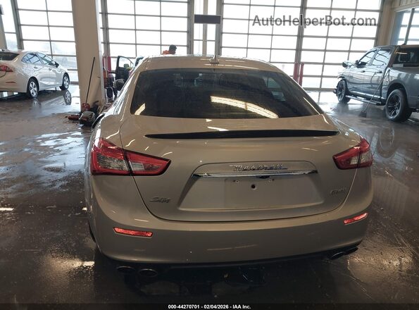 ZAM57RTA7H1240545 2017 MASERATI GHIBLI Серебряный Вид спереди