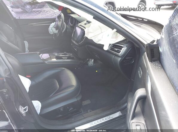 ZAM57XSA5J1293157 2018 MASERATI GHIBLI Black Widok wnętrza z przodu