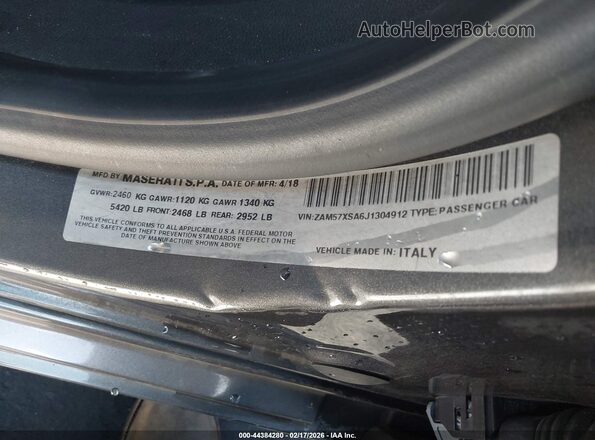 ZAM57XSA6J1304912 2018 MASERATI GHIBLI Серый Вид подкапотного пространства