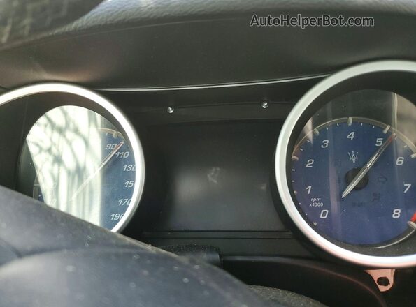 ZAM57XSA6L1350632 2020 MASERATI GHIBLI Черный Вид щитка приборов