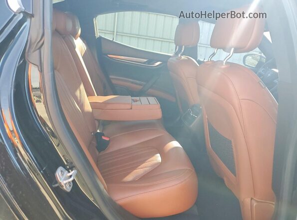 ZAM57XSA7J1275873 2018 MASERATI GHIBLI Черный Вид задних сидений