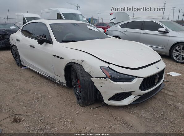 ZAM57YSS3L1349761 2020 MASERATI GHIBLI White Front right
