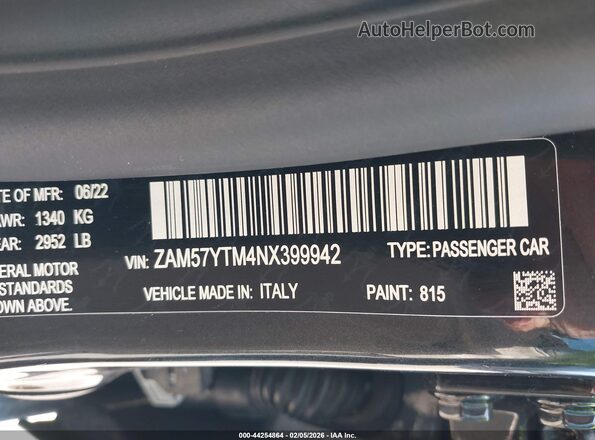 ZAM57YTM4NX399942 2022 MASERATI GHIBLI Черный Вид подкапотного пространства