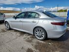 2017 Alfa Romeo Giulia Q4 Серебряный vin: ZARFAEDN0H7529063
