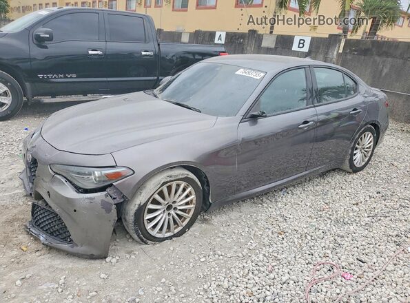 ZARFAMAN5P7670336 2023 ALFA ROMEO GIULIA Silver Przód lewy