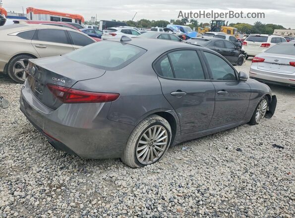 ZARFAMAN5P7670336 2023 ALFA ROMEO GIULIA Silver Tył prawy