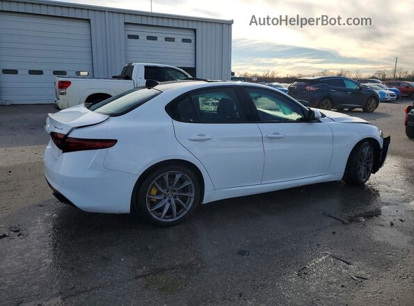 ZARFAMAN9P7670565 2023 ALFA ROMEO GIULIA White უკანა მარჯვენა