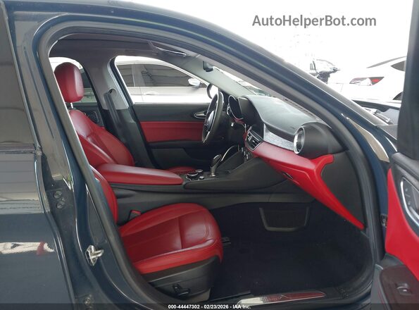 ZARFAMANXK7598087 2019 ALFA ROMEO GIULIA Dark Blue Вид салона спереди