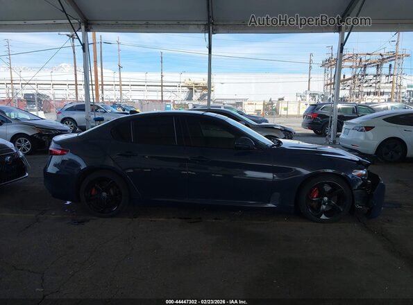 ZARFAMANXK7598087 2019 ALFA ROMEO GIULIA Dark Blue Вид задней части салона