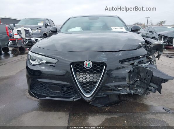 ZARFAMBN0K7601299 2019 ALFA ROMEO GIULIA Black 