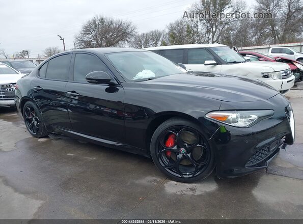 ZARFAMBN0K7601299 2019 ALFA ROMEO GIULIA Black Vista interior de 360 grados