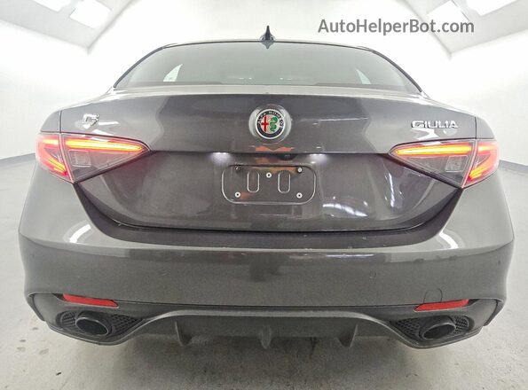 ZARFAMBN8R7682787 2024 ALFA ROMEO GIULIA Серый Вид сзади