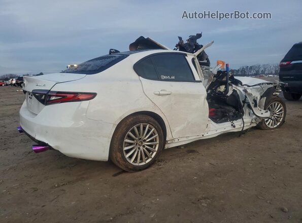 ZARFANAN0R7679048 2024 ALFA ROMEO GIULIA Белый Задняя правая четверть