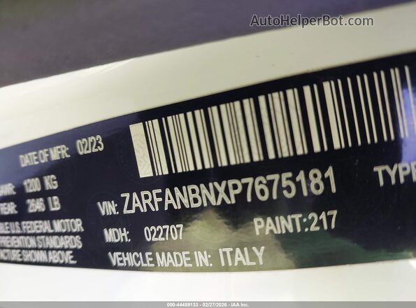 ZARFANBNXP7675181 2023 ALFA ROMEO GIULIA Белый Вид подкапотного пространства