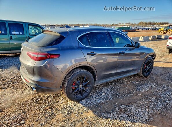 ZASFAKBNXJ7B62813 2018 ALFA ROMEO STELVIO Gray Trasero derecho