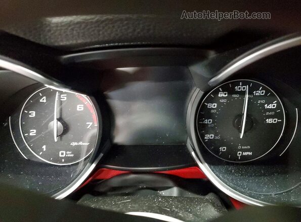 ZASFAKNN2J7C27939 2018 ALFA ROMEO STELVIO Черный Вид щитка приборов