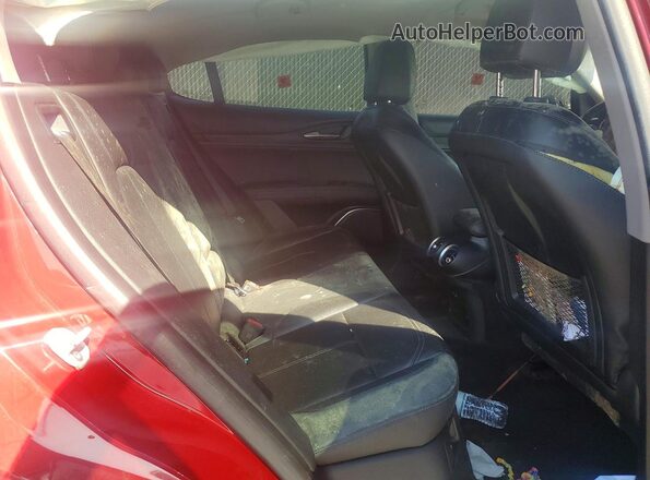 ZASPAJAN3M7C98236 2021 ALFA ROMEO STELVIO Red Vista interior trasera