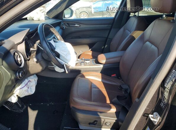 ZASPAKBN0N7D38262 2022 ALFA ROMEO STELVIO Черный Вид салона спереди