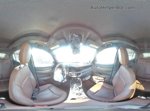 ZASPAKBN0N7D38262 2022 ALFA ROMEO STELVIO Черный Панорамный вид салона 360°