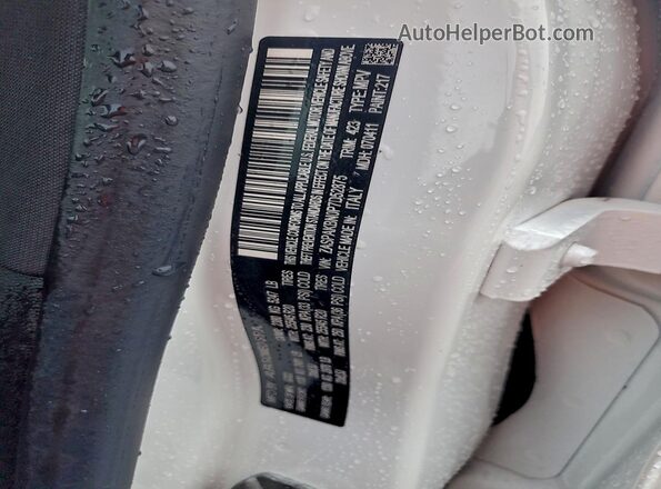 ZASPAKBN0P7D52875 2023 ALFA ROMEO STELVIO White Սալոնի 360 աստիճան տեսք